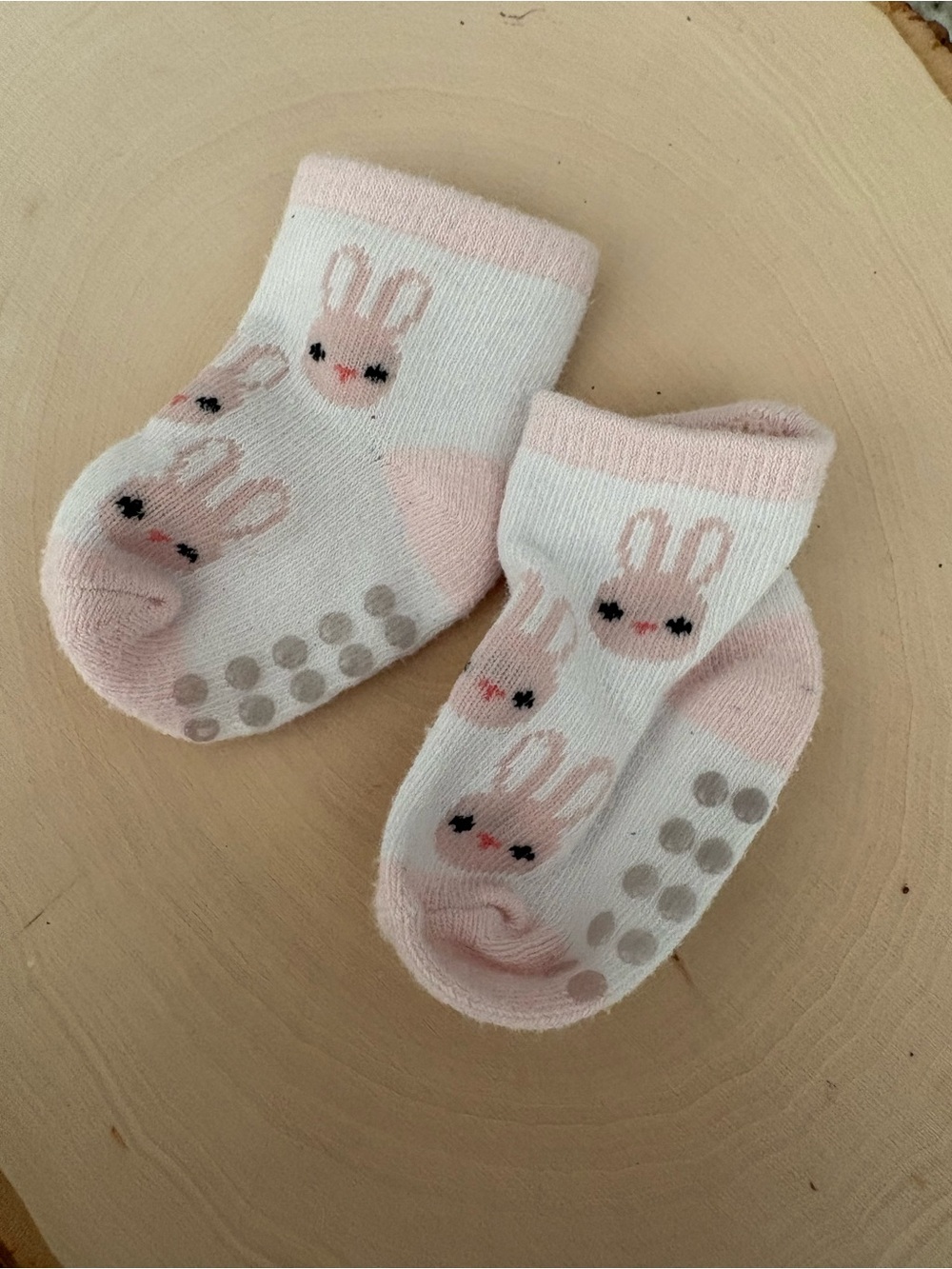 White and pink bunny socks with grippers no brand nwot